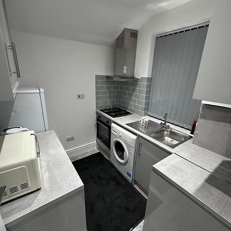 Modern Two-Bedroom Apartment Manchester Exterior foto